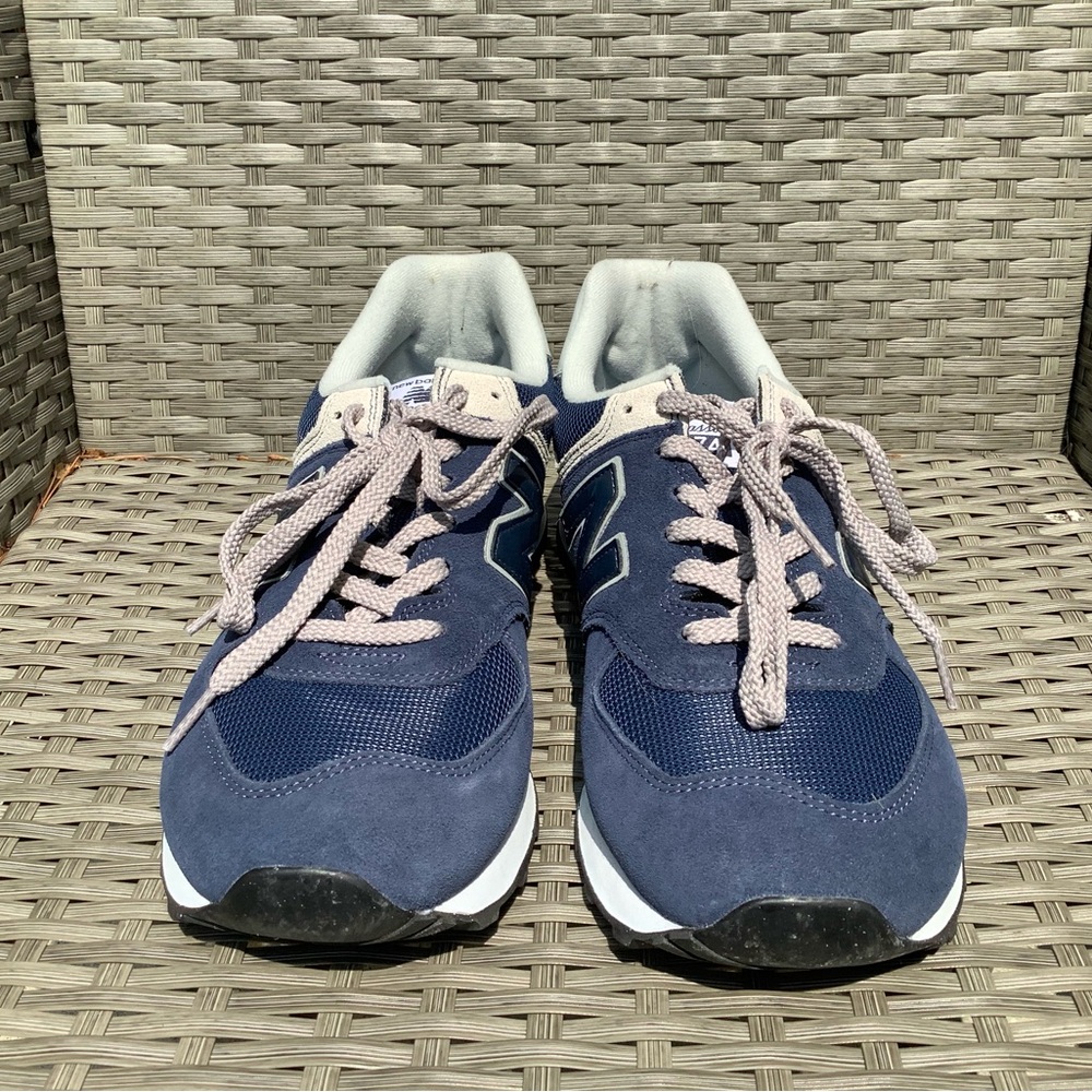 New Balance Men's Blue and Gray Sneakers